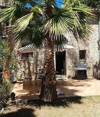 בית נופש Marguerite Maison De Village Paisible